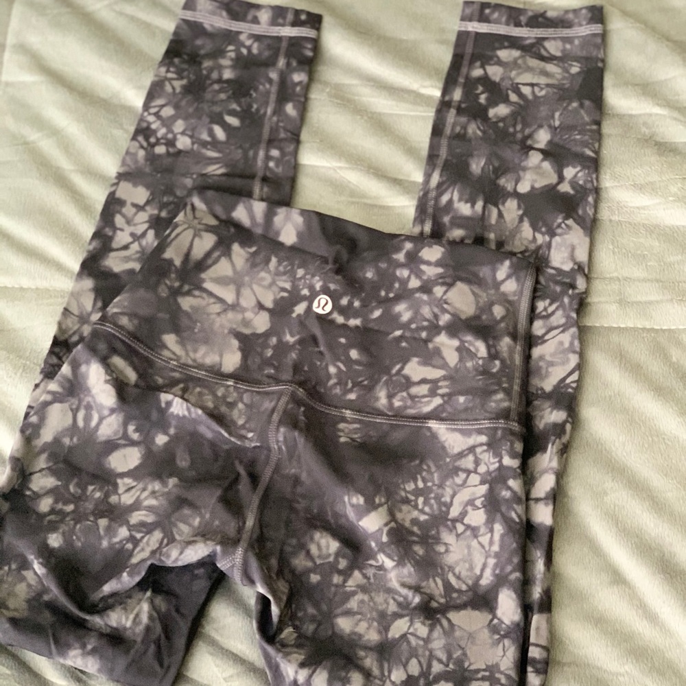 Lululemon Full on luxtreme wunder under leggings